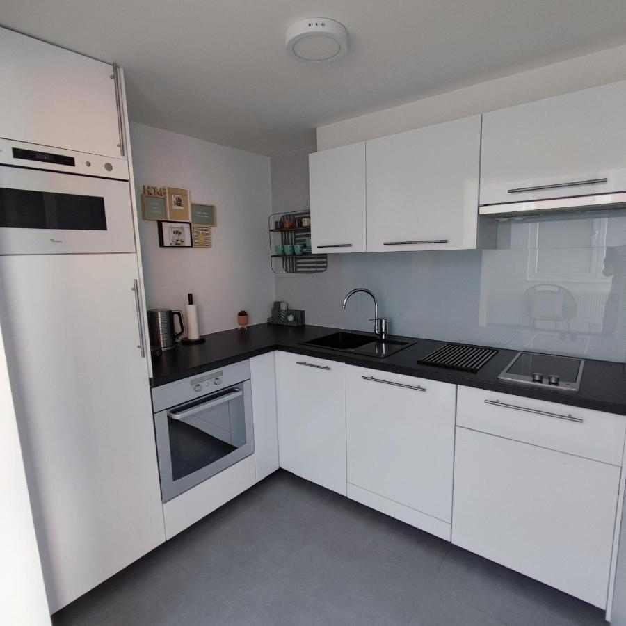 Apartment Villa Ksenija オステンド エクステリア 写真
